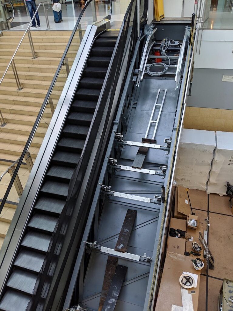 johnson-escalator-repair-and-services